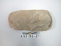 藏品(打製石斧)的圖片